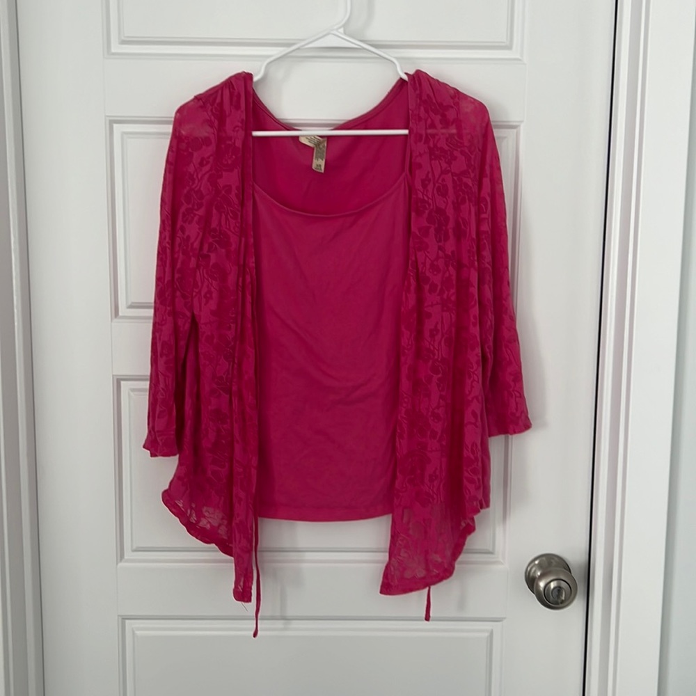 White Stag 3/4 sleeve top